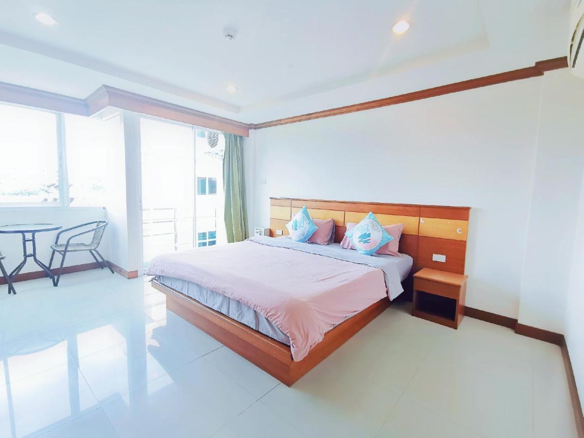 Lanting Hotel Patong Exterior foto
