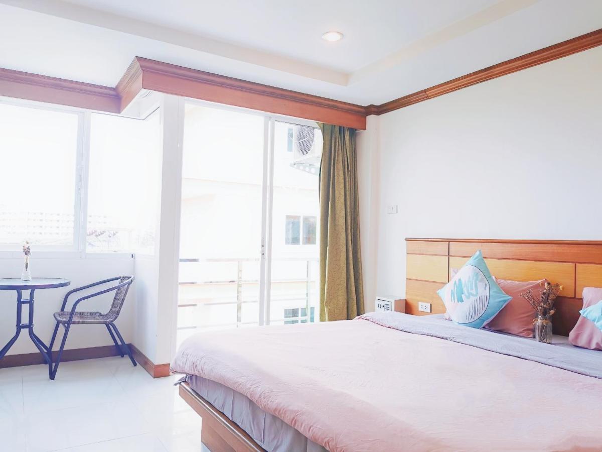 Lanting Hotel Patong Exterior foto